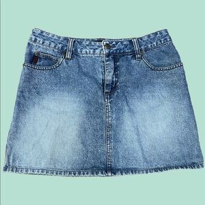 thrifted y2k mudd denim miniskirt